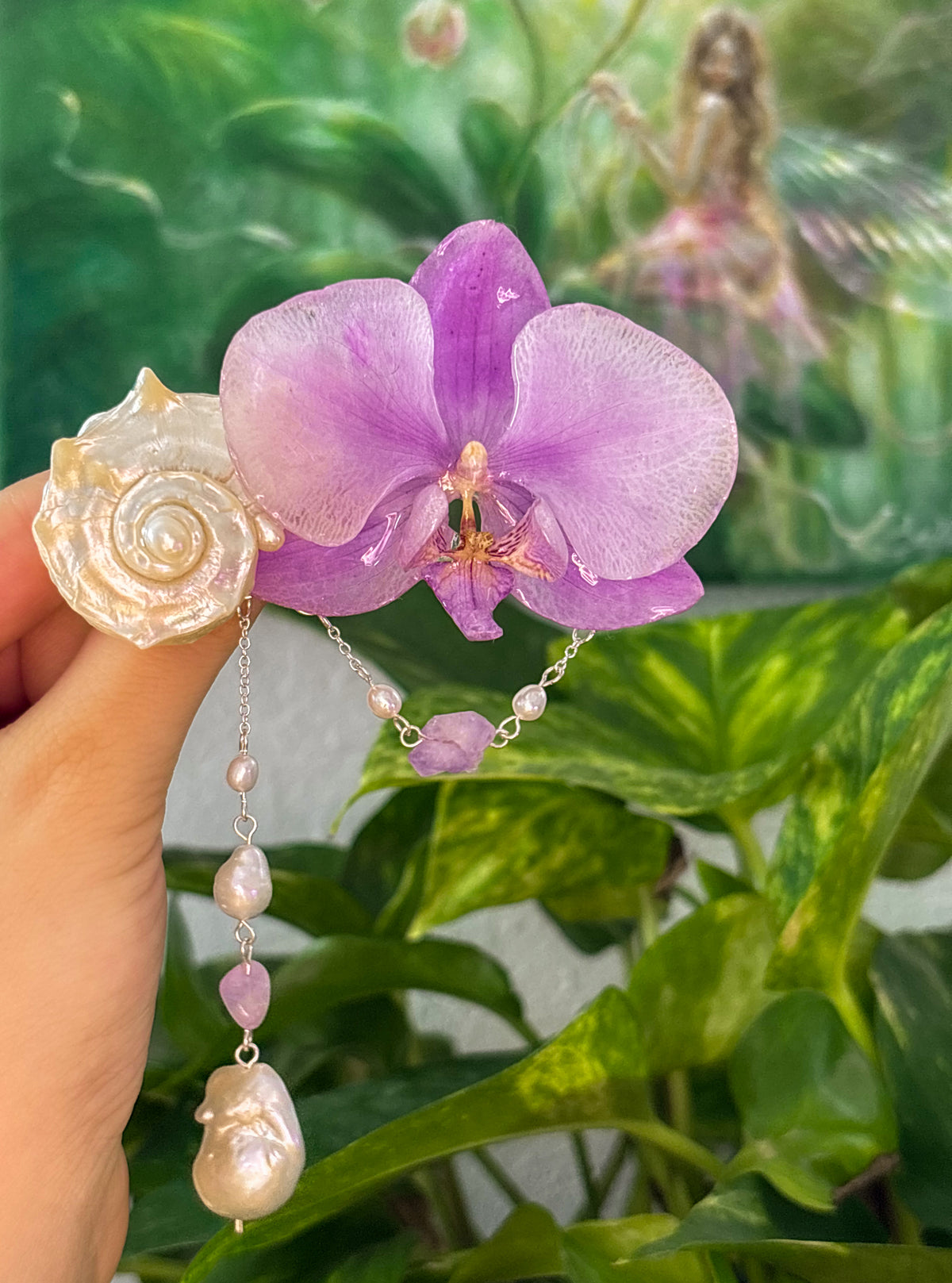 ⋆｡‧˚ʚ ❀ ɞ˚‧｡⋆ – brooch