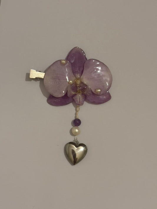 Hair clip purple